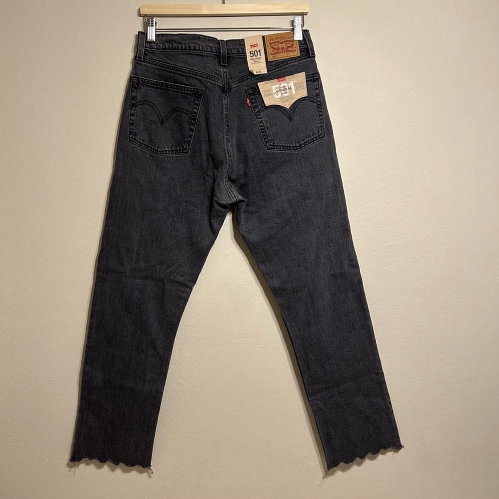 NWT Levi’s 501 Original cropped high waisted jeans
